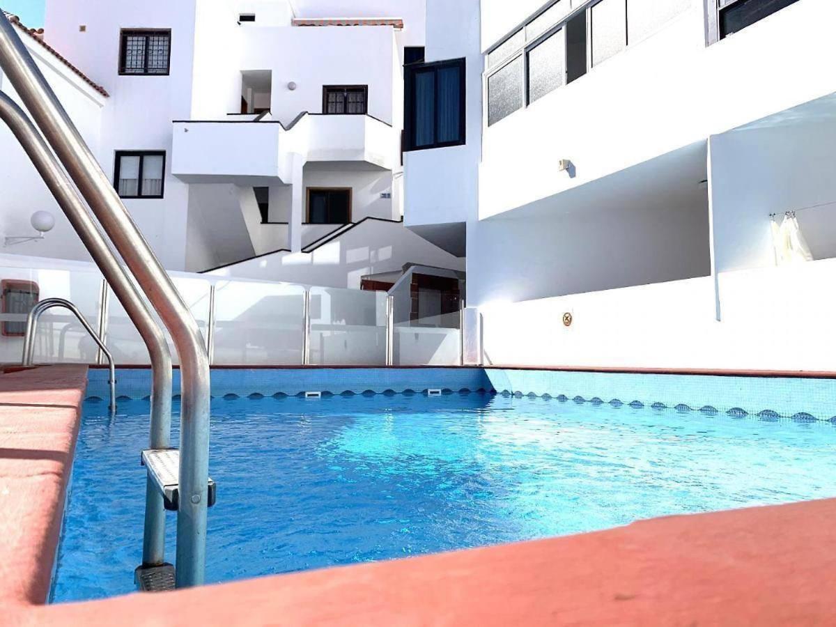 Apartment Near The Ocean Arona  Exteriör bild