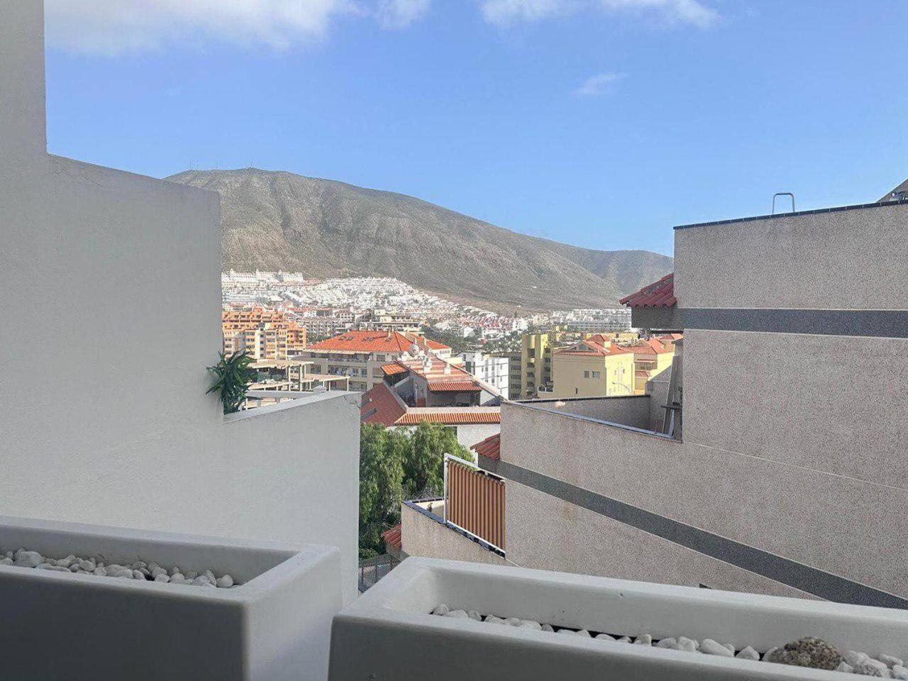 Apartment Near The Ocean Arona  Exteriör bild